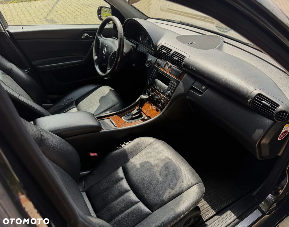 Mercedes-Benz Klasa C 220 CDI Automatik Classic - 12