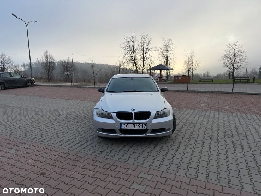 BMW Seria 3 - 2