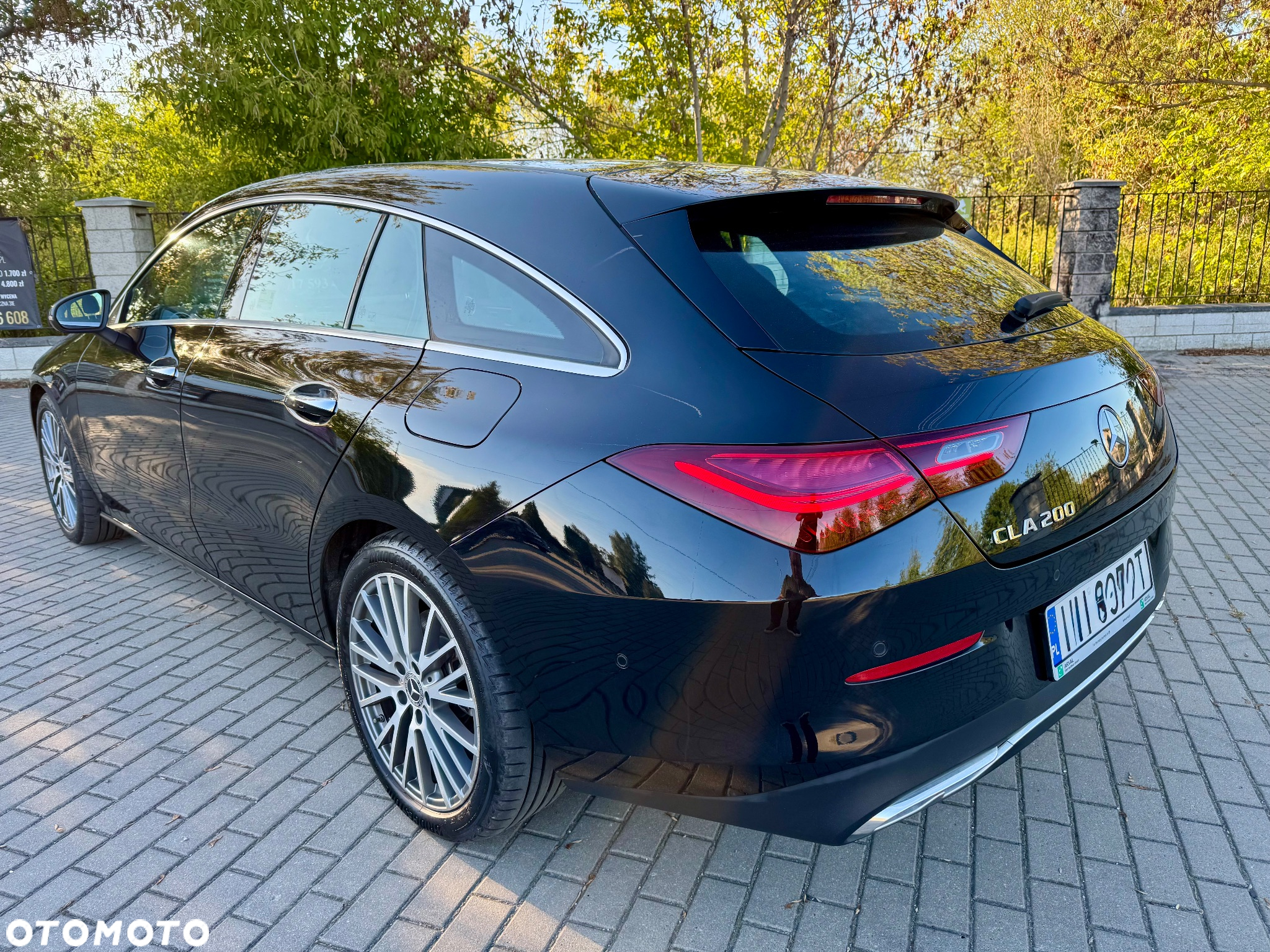 Mercedes-Benz CLA 200 AMG Line 7G-DCT - 3