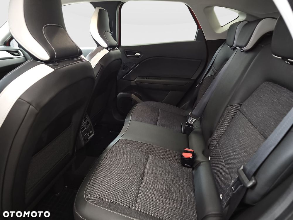 Renault Captur 1.3 TCe mHEV Techno EDC - 27