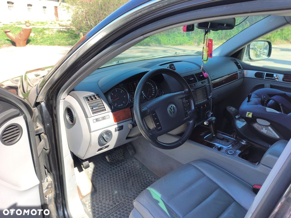Volkswagen Touareg - 5