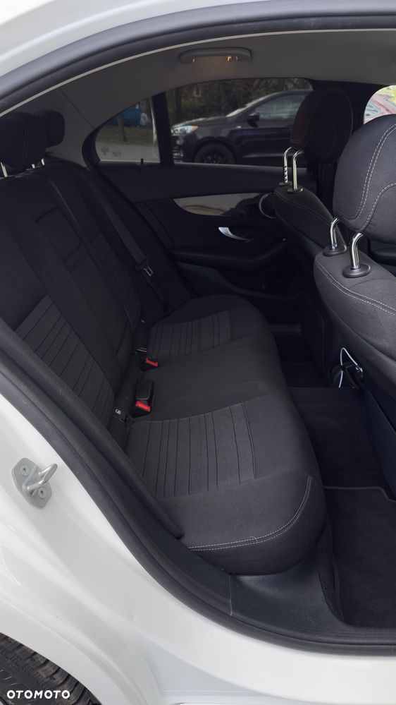 Mercedes-Benz Klasa C 160 Business Edition 9G-TRONIC - 14