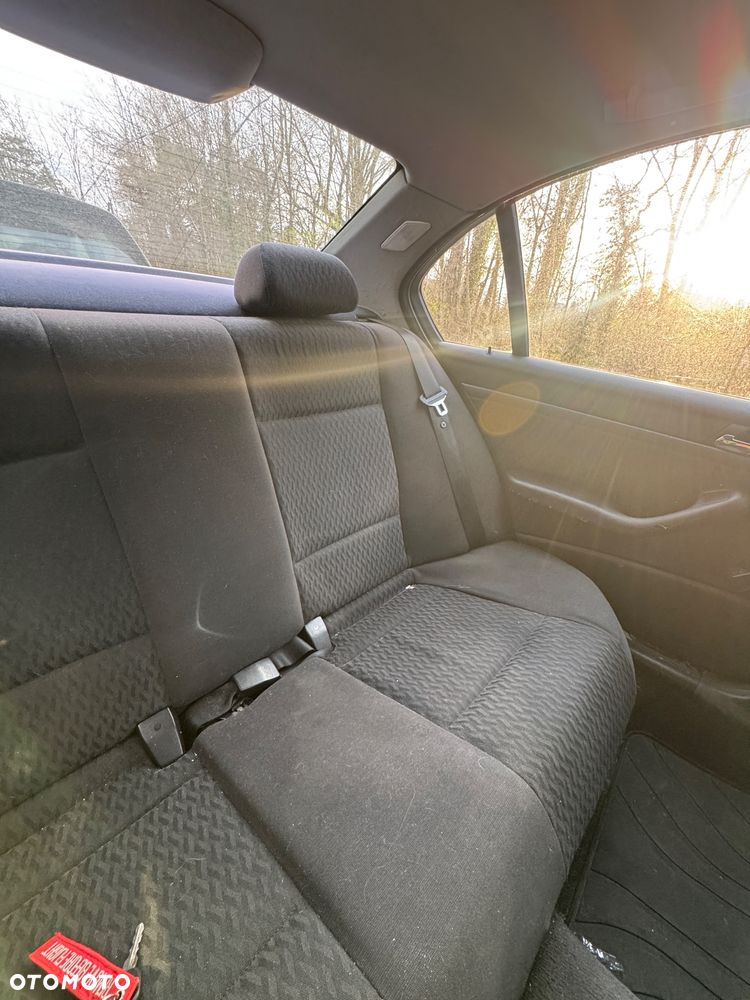 BMW Seria 3 - 16