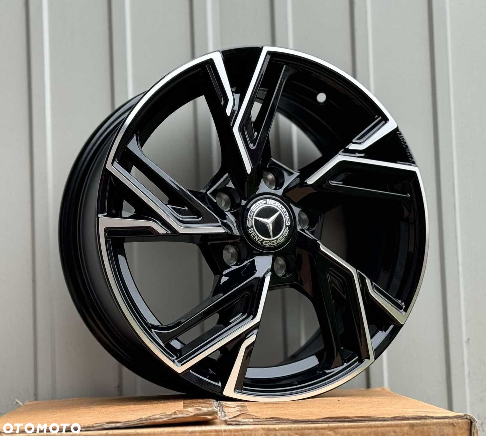 Alufelgi 5x112 r17 Mercedes NOWE W211 W204 W205 W213 GLC W212 W221 132 - 5