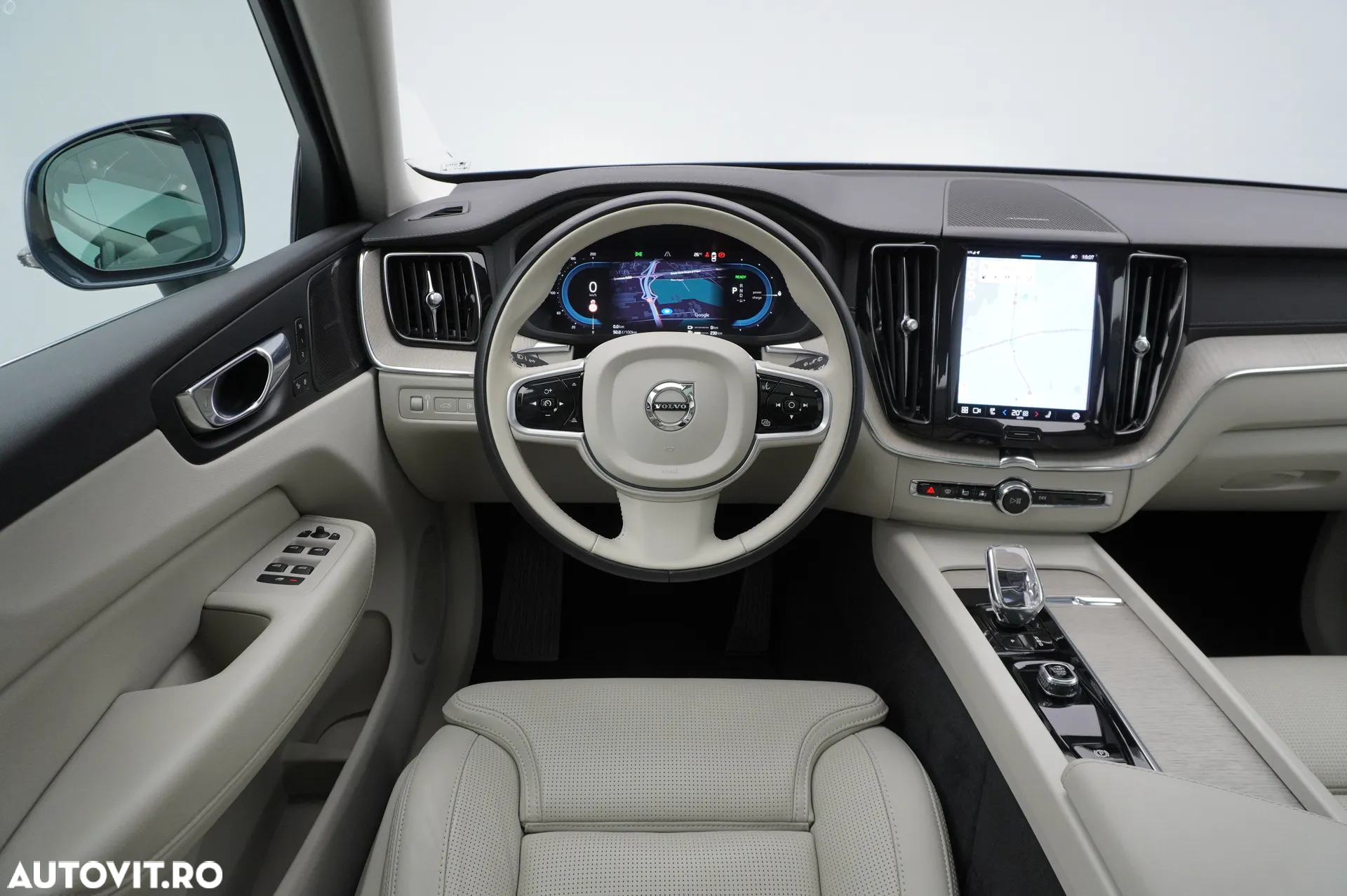 Volvo XC 60 Recharge T8 Twin Engine eAWD Inscription - 16