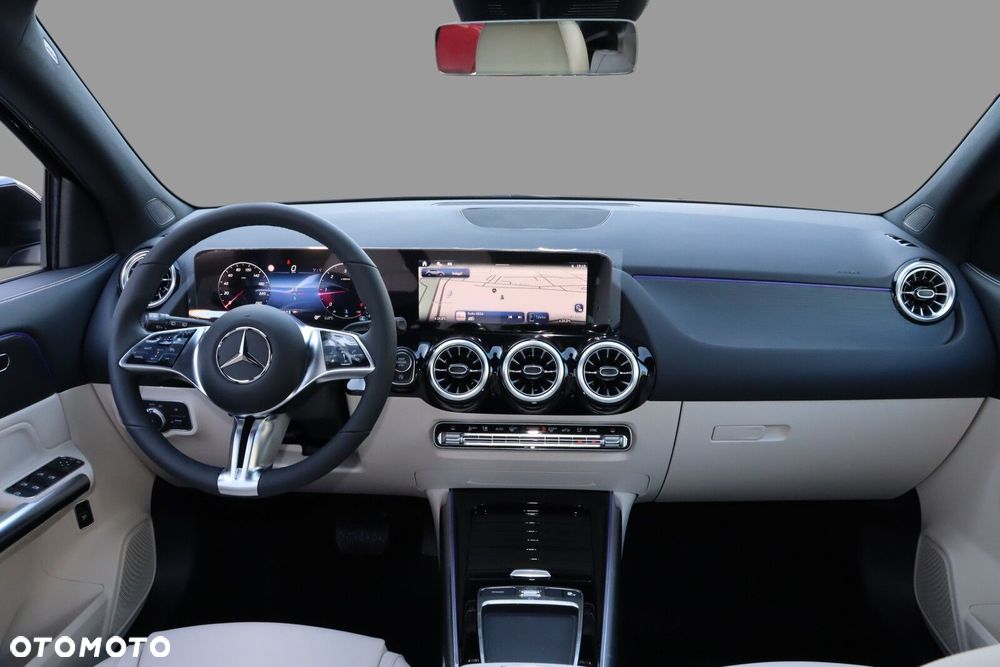 Mercedes-Benz GLA 200 d Progressive 8G-DCT - 10