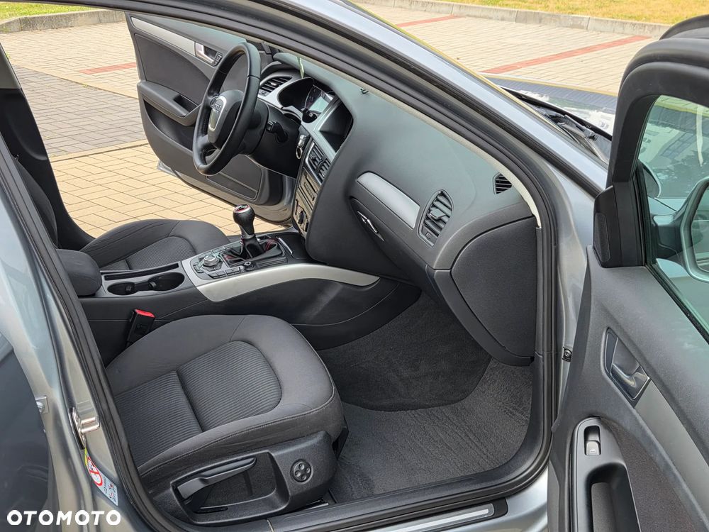 Audi A4 Avant 2.0 TDI DPF Ambiente - 21