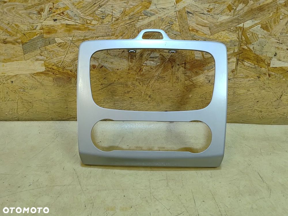 FOCUS MK2 LIFT RAMKA RADIA KONSOLI - 2