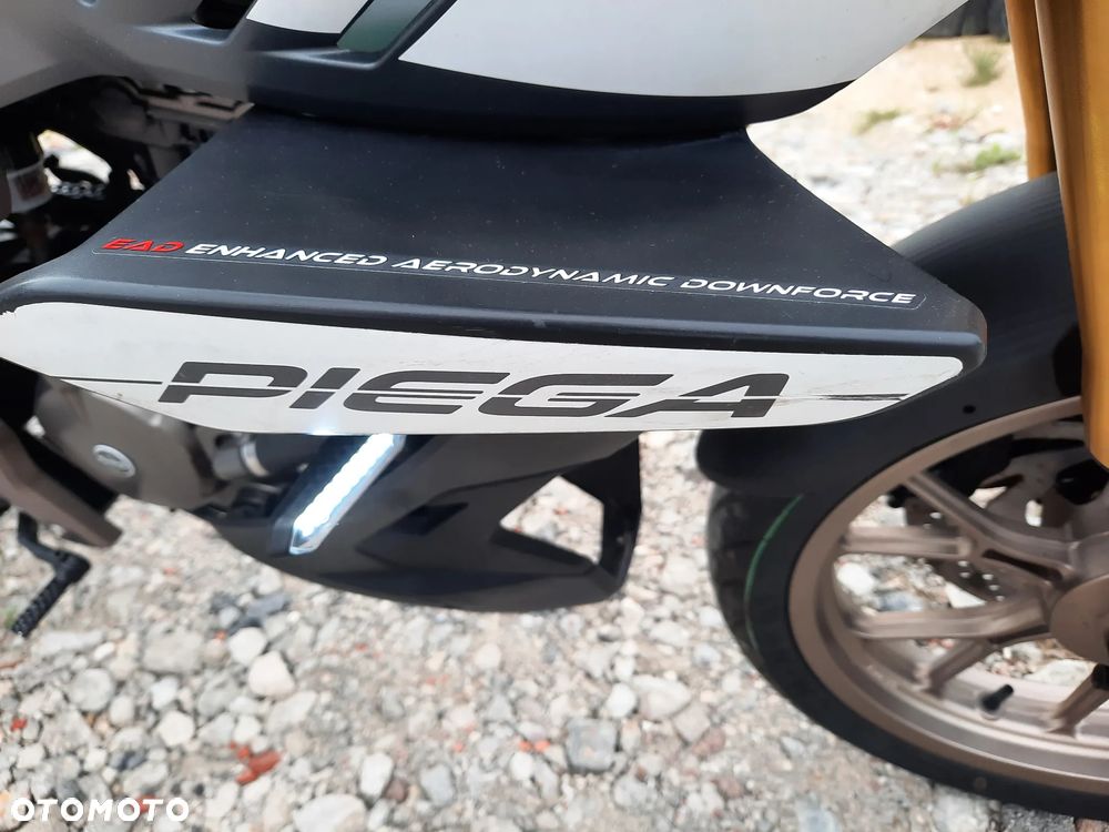 Aprilia Tuono - 13