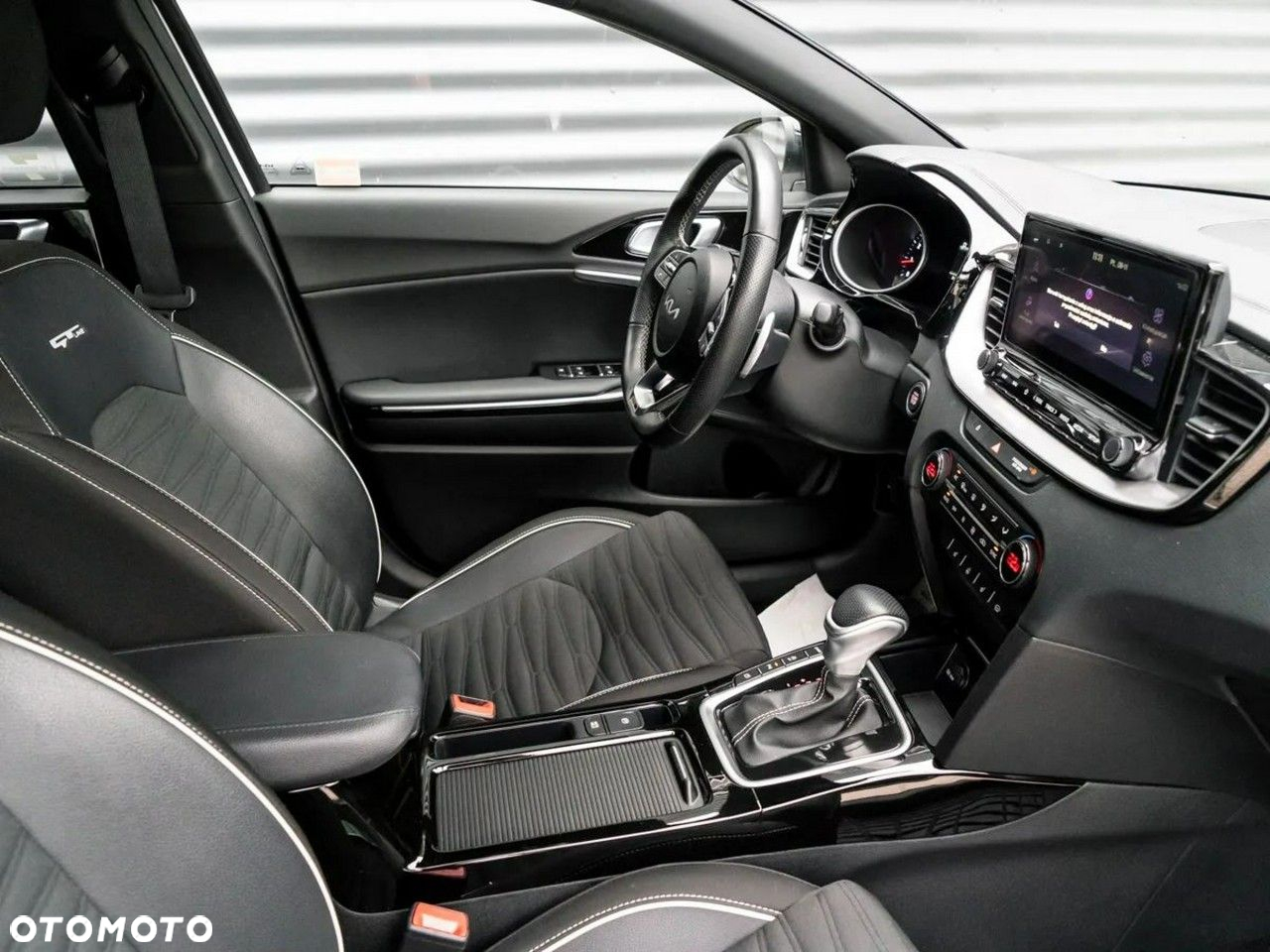 Kia ProCeed - 17
