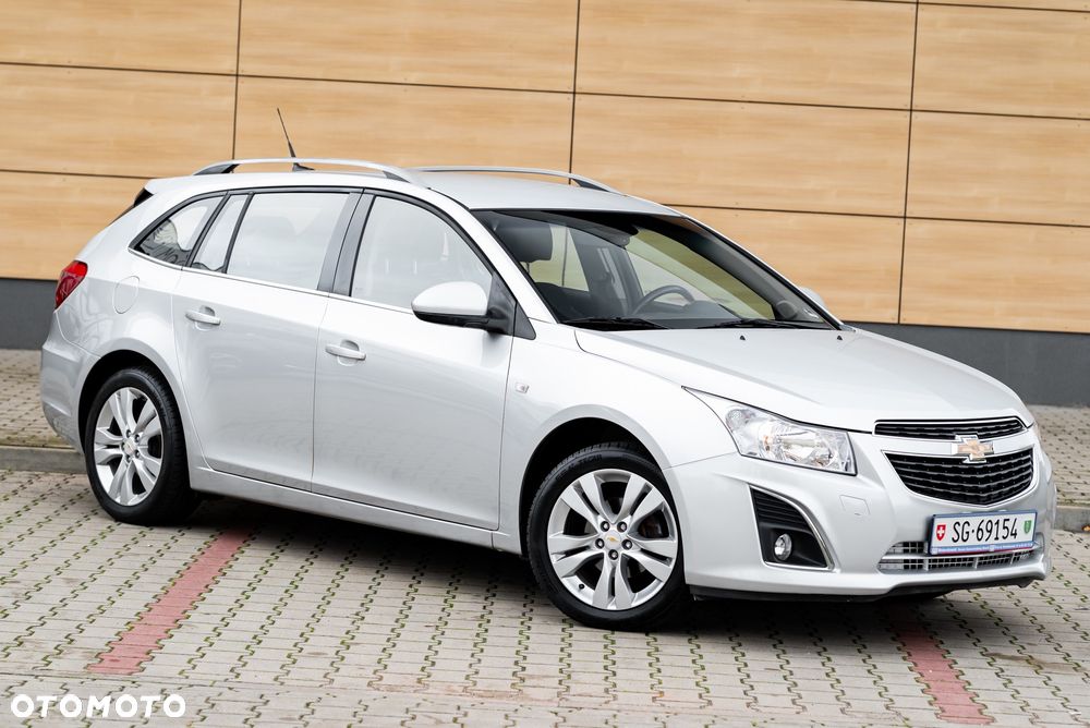 Chevrolet Cruze 1.4 T LT - 12