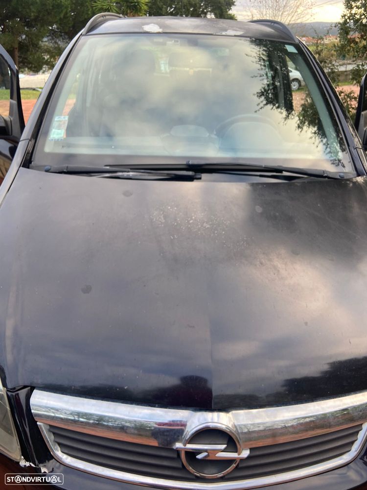 Opel Zafira 1.9 CDTi Enjoy - 12