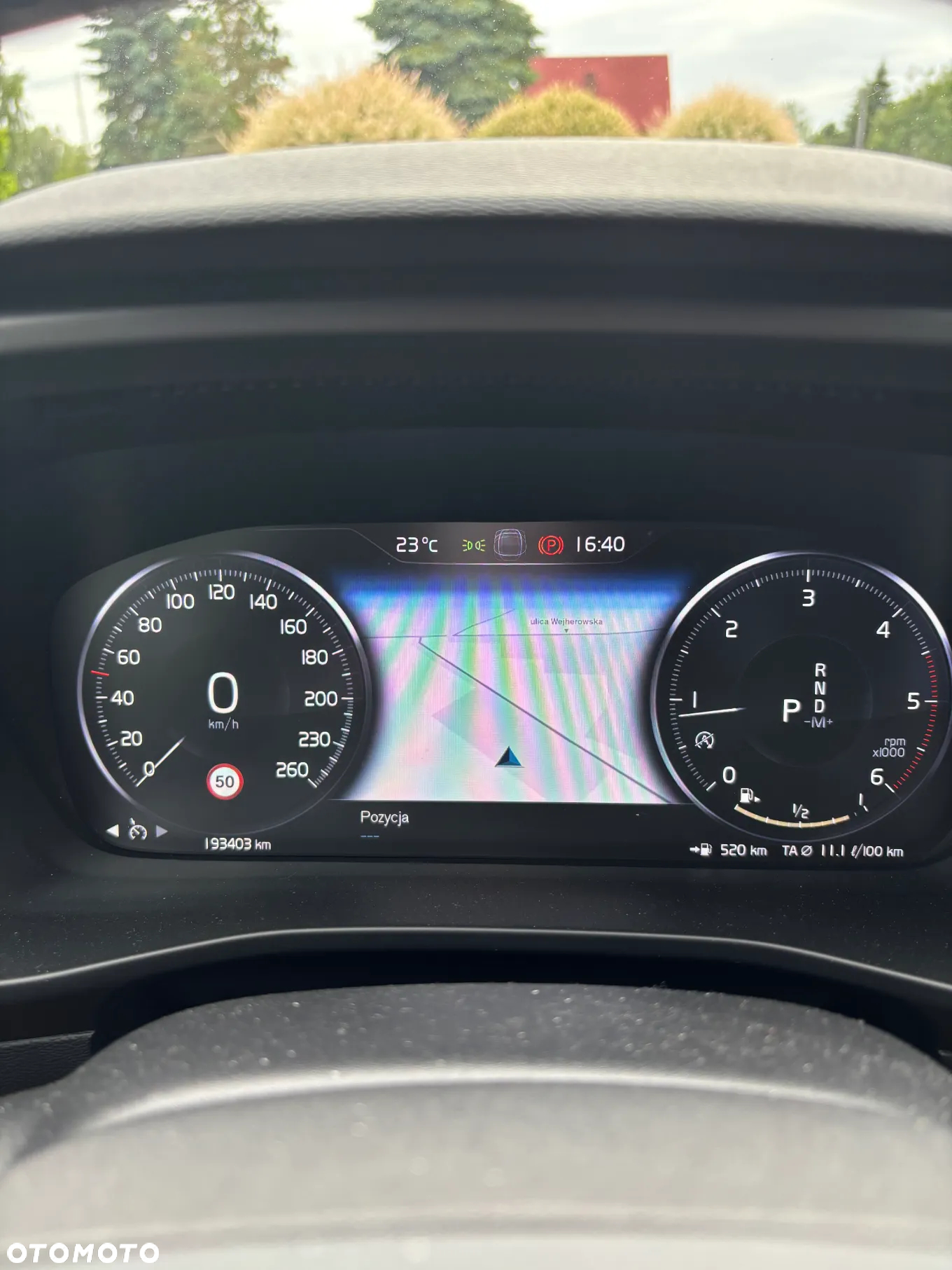 Volvo XC 40 D4 AWD Geartronic R-Design - 12