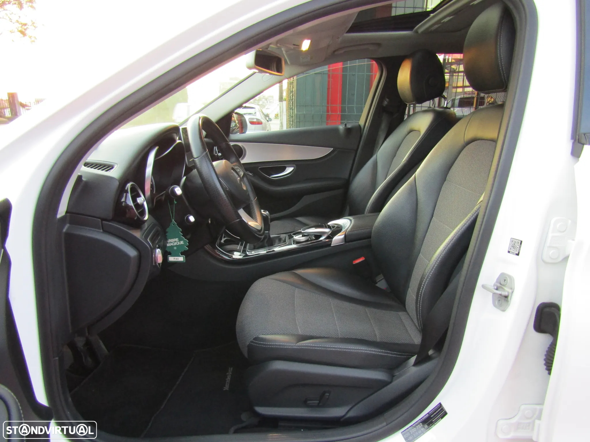Mercedes-Benz C 200 BlueTEC Avantgarde - 12