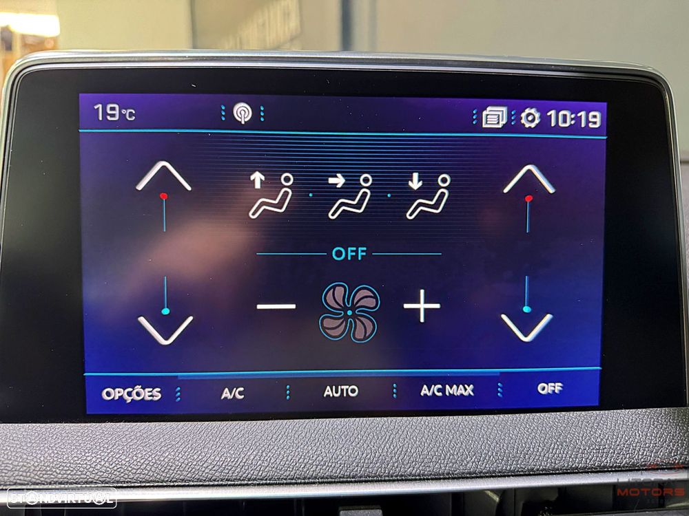 Peugeot 3008 1.2 PureTech Allure Pack EAT8 - 31