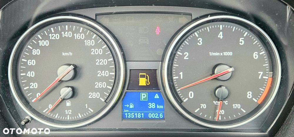 BMW Seria 3 335i - 25