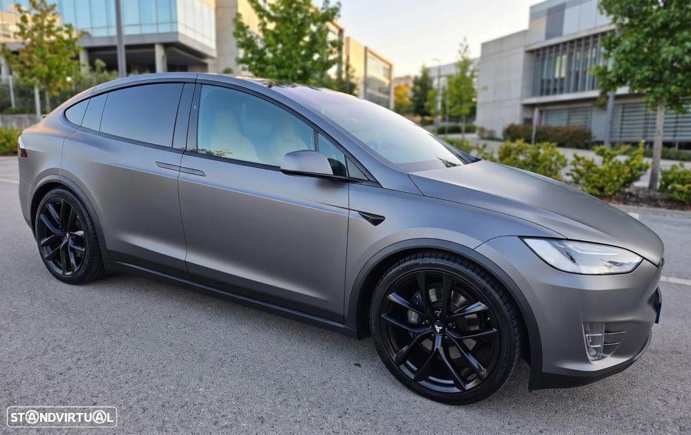 Tesla Model X Long Range - 6