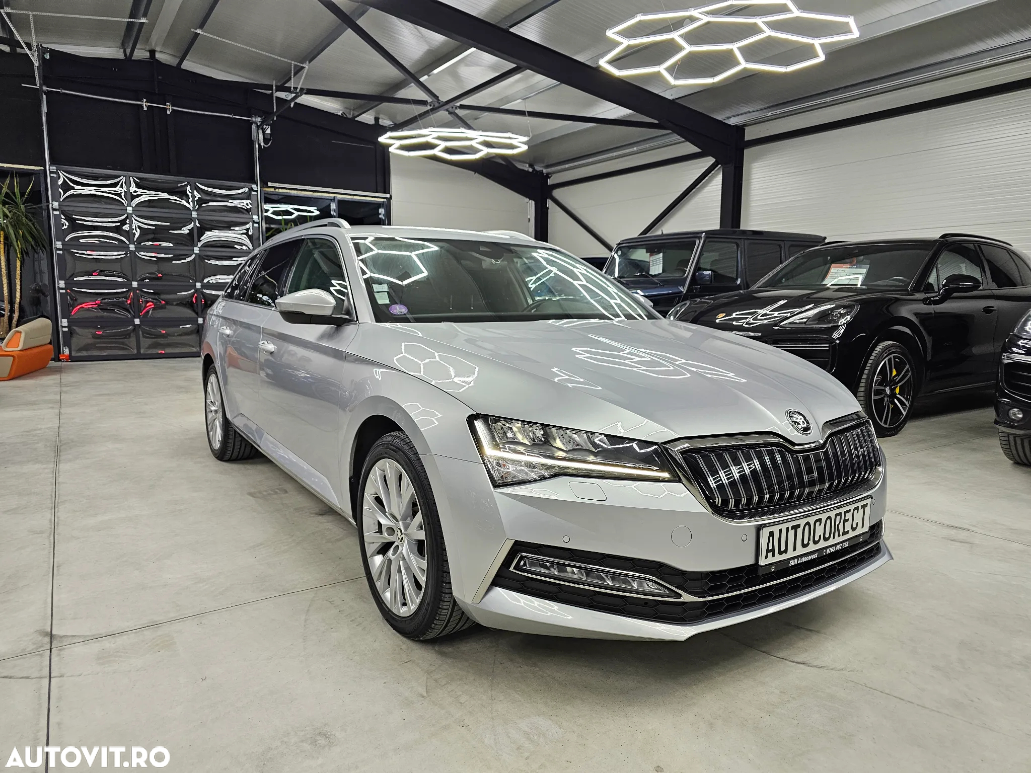 Skoda Superb Combi 1.4 TSI PHEV Style - 2