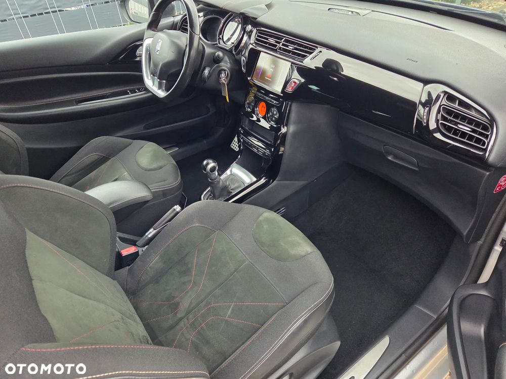 Citroën DS3 Cabrio PureTech 110 Stop&Start So Paris - 17