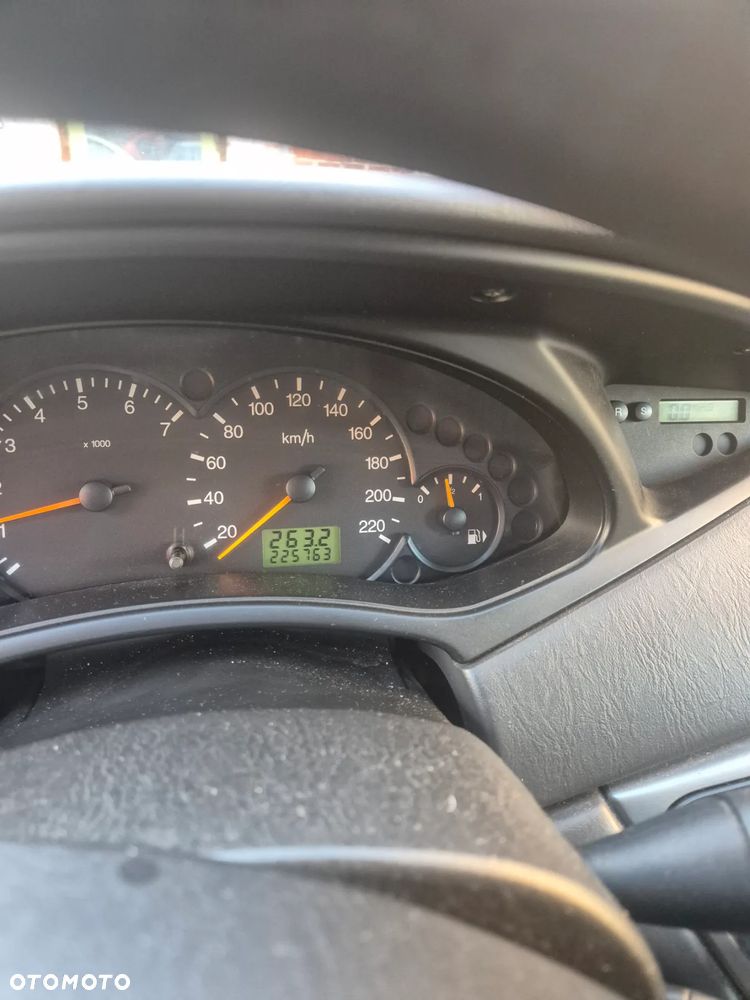 Ford Focus 1.6 Comfort X / 100 - 4