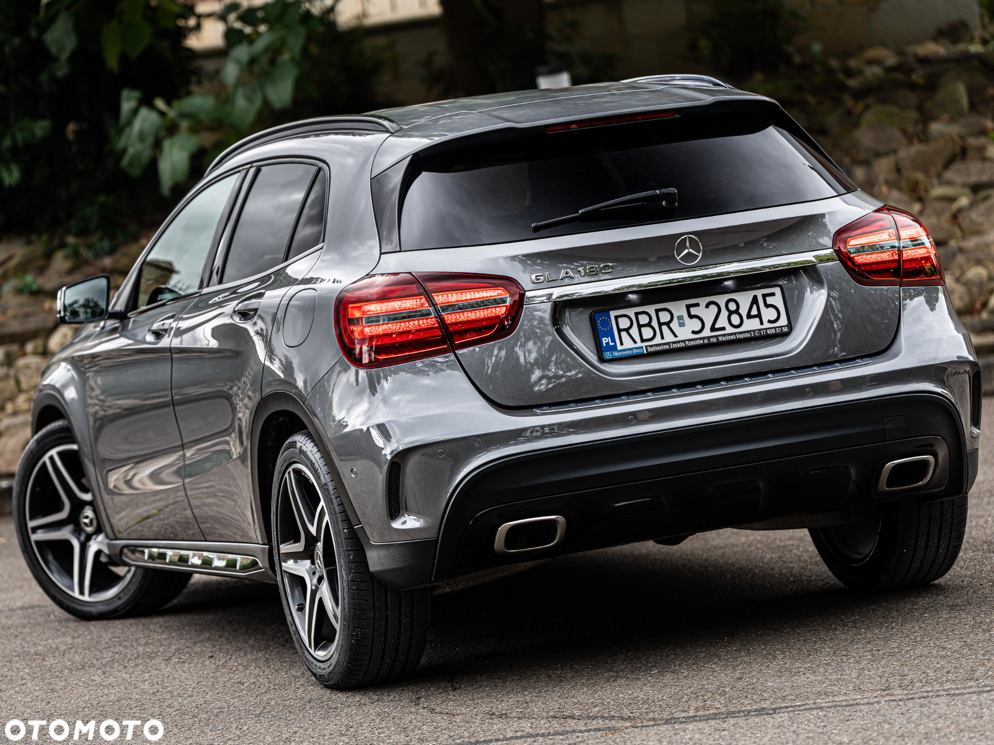 Mercedes-Benz GLA 180 7G-DCT AMG Line - 6
