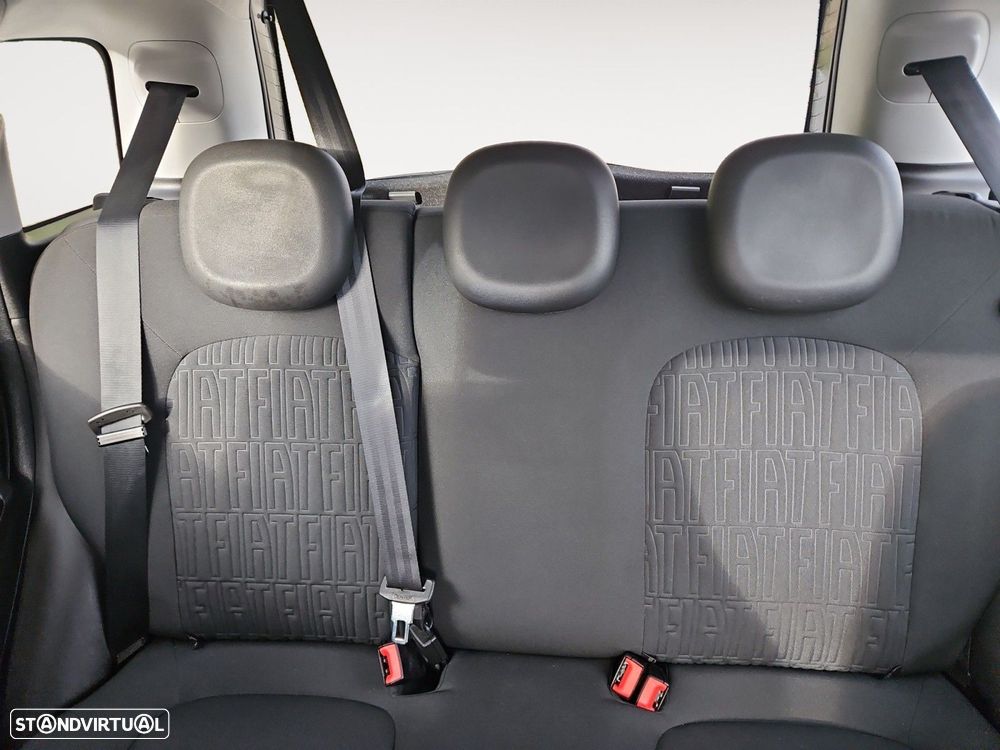 Fiat Panda 1.0 Hybrid (RED) - 13