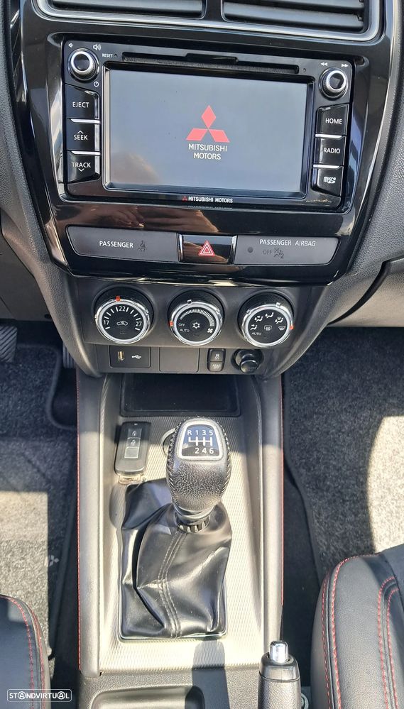 Mitsubishi ASX 1.6 DI-D Instyle Connect Edition - 7