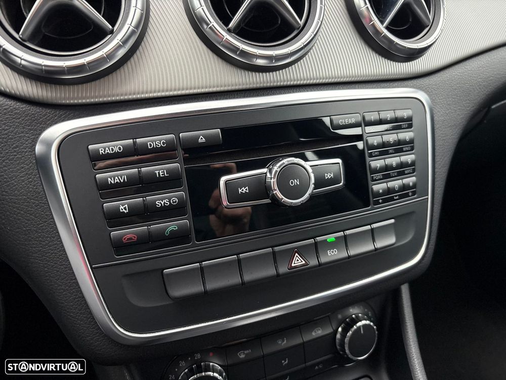 Mercedes-Benz CLA 200 CDI Urban - 22