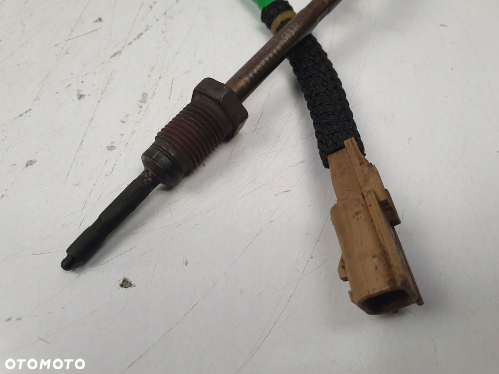 CZUJNIK TEMPERATURY SPALIN NISSAN NAVARA D 23 2.3 DCI OE 226400888R - 10