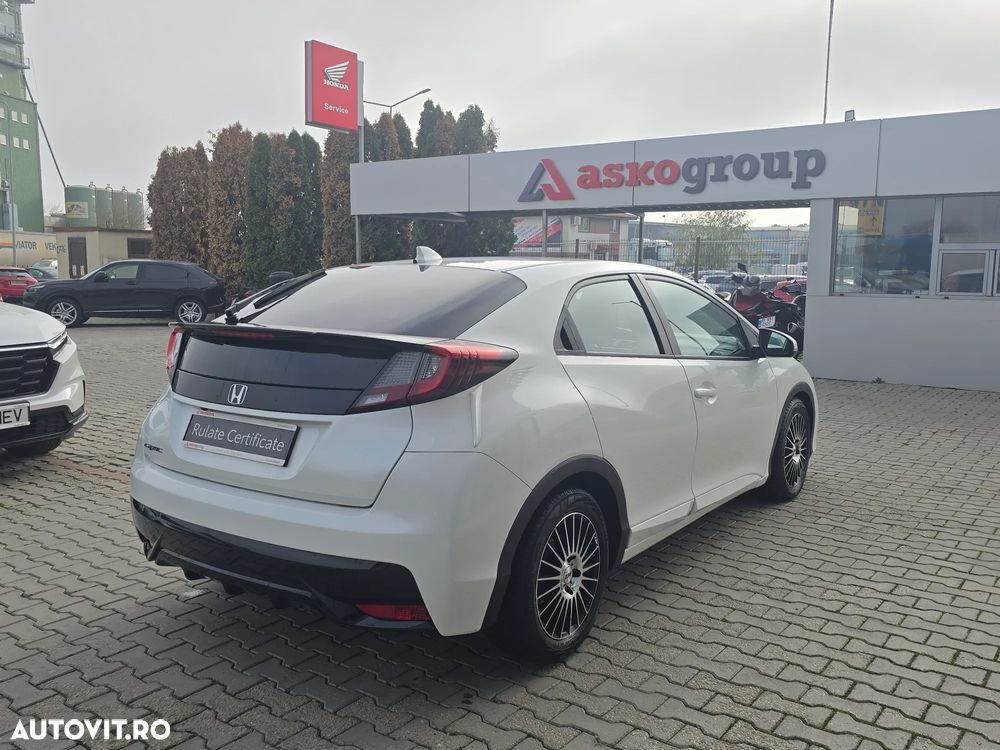 Honda Civic 1.8 i-VTEC MT Elegance Winter Pack - 4