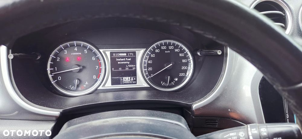 Suzuki Vitara 1.6 (4x4) Allgrip Comfort - 16