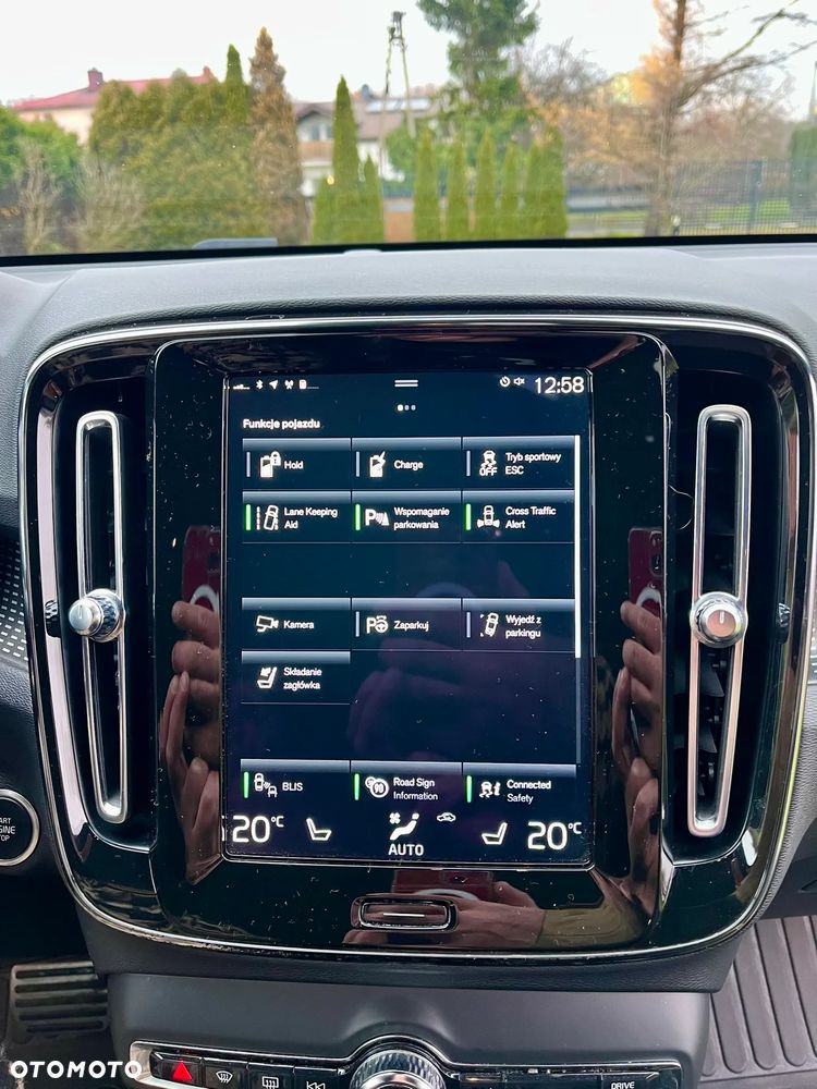 Volvo XC 40 T5 Plug-In Hybrid R-Design - 34