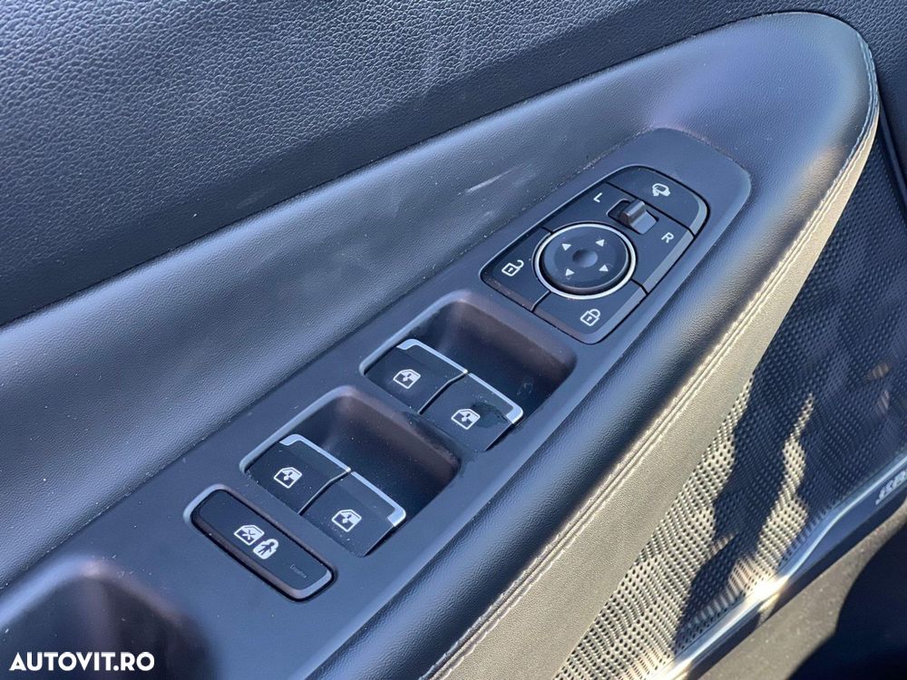 Hyundai Santa Fe Hybrid 1.6 l 230 CP 4WD 6AT Luxury - 13