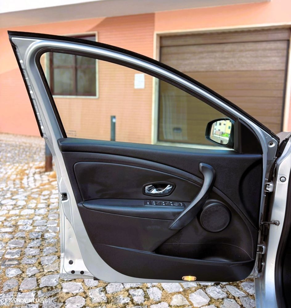 Renault Fluence 1.5 dCi Exclusive EDC - 5