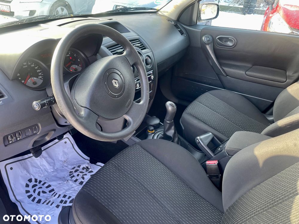 Renault Megane 1.6 RXE 16V - 2