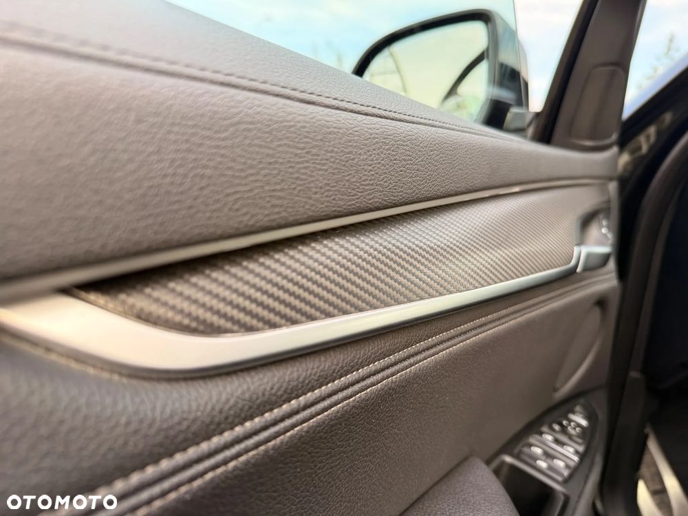BMW X6 - 18