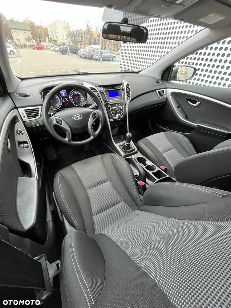 Hyundai i30 1.4 Comfort - 4