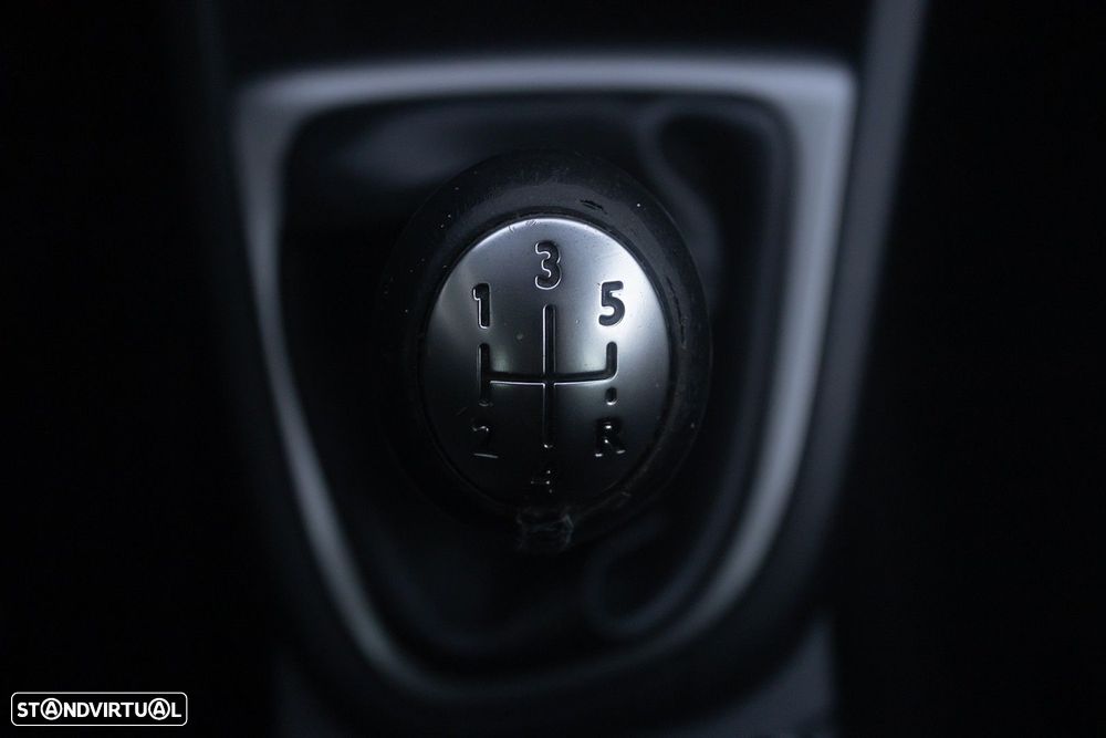 Renault Clio 0.9 TCe Limited - 13