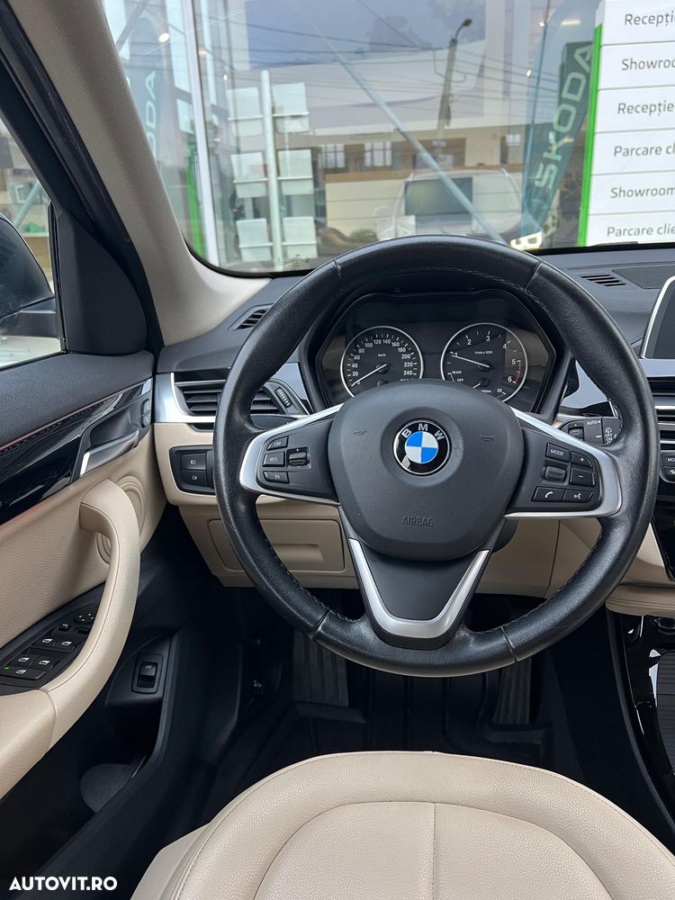 BMW X1 - 11