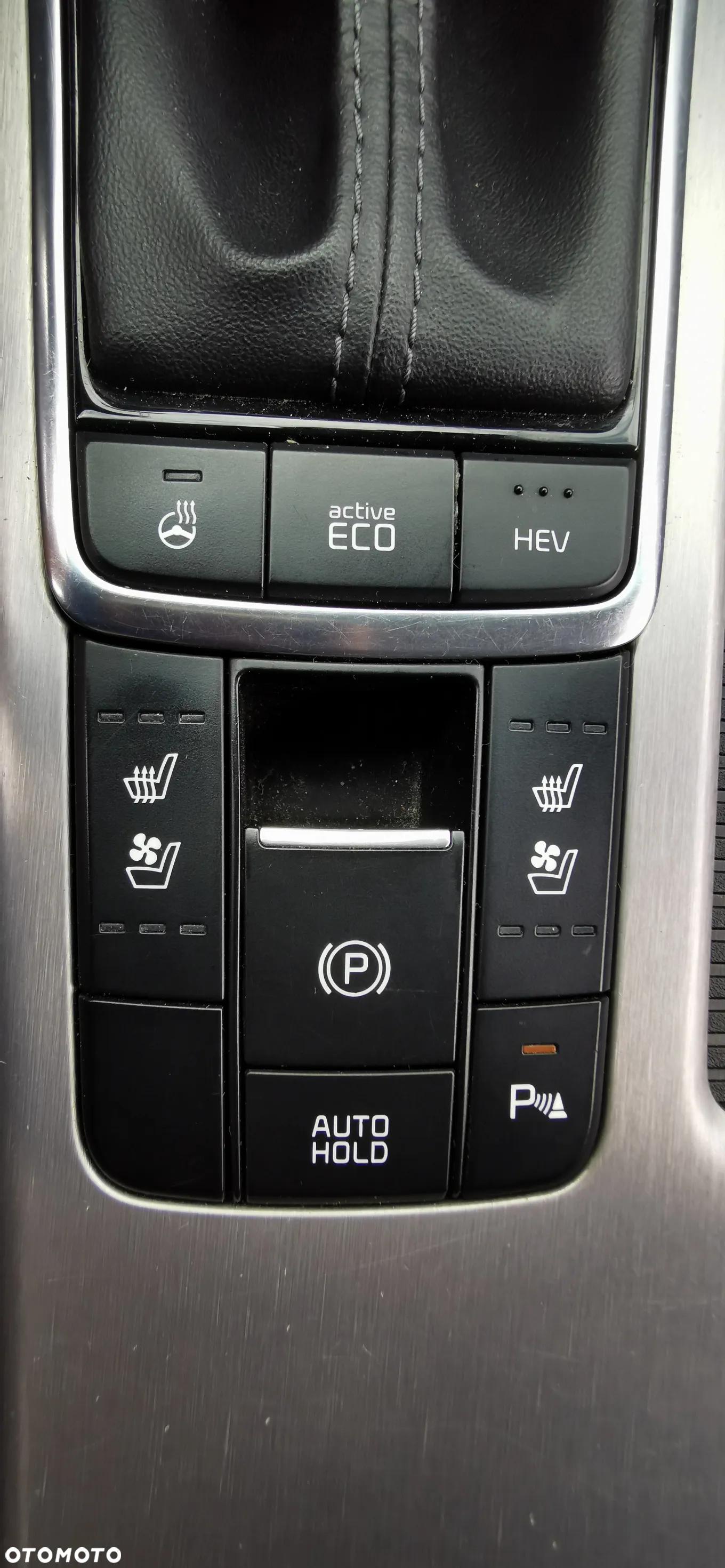 Kia Optima Plug-in Hybrid - 24