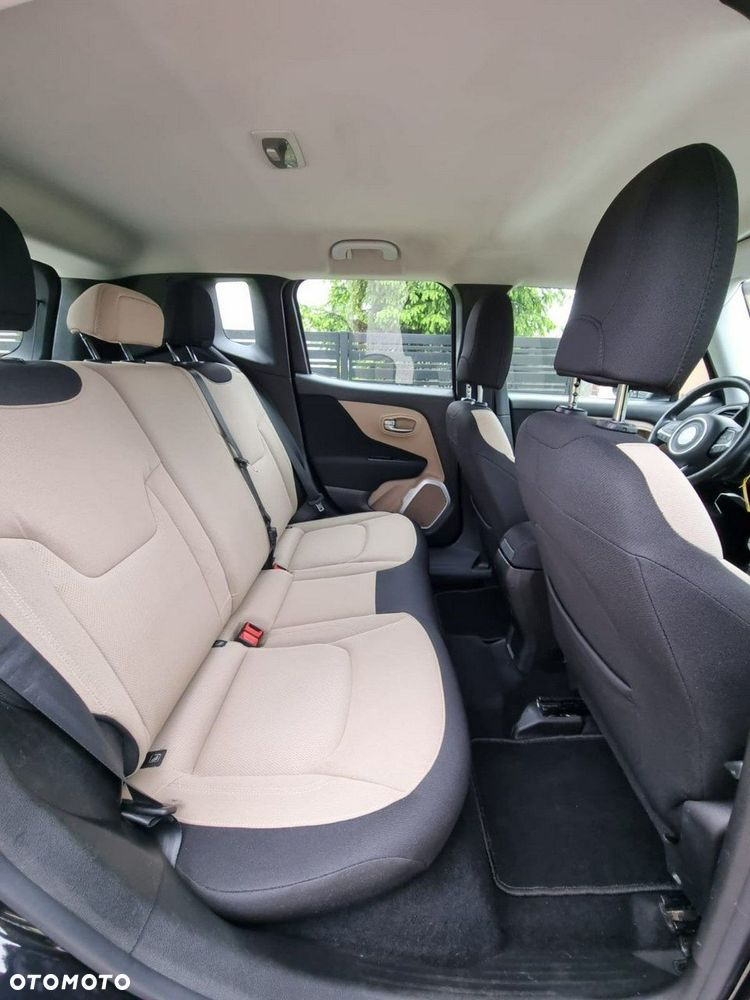 Jeep Renegade - 12