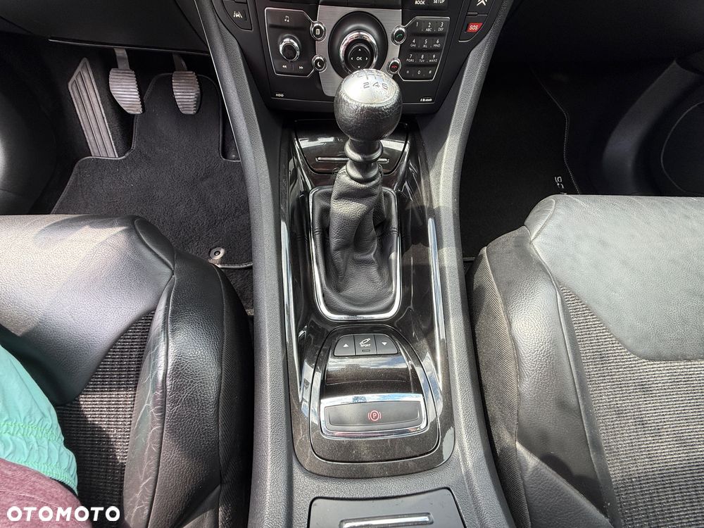 Citroën C5 2.0 HDi Exclusive - 16