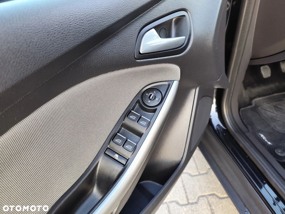 Ford Focus - 15