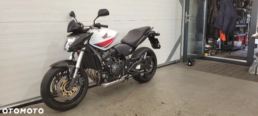 Honda Hornet - 1