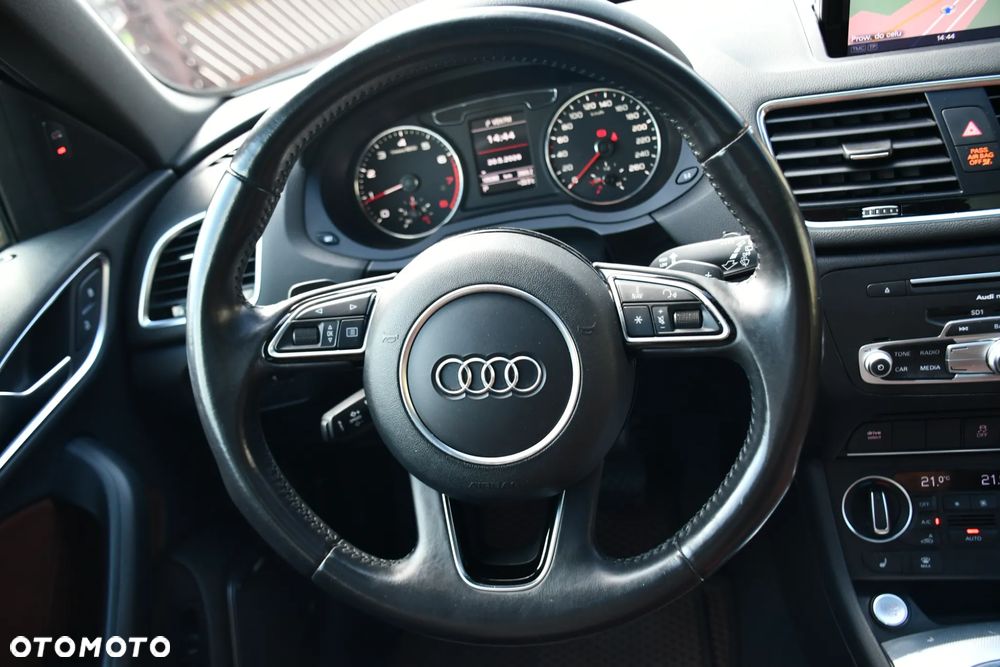 Audi Q3 40 TFSI Quattro S-Line S tronic - 38