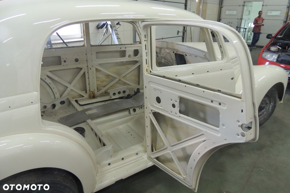Mercedes-Benz Inny - 24