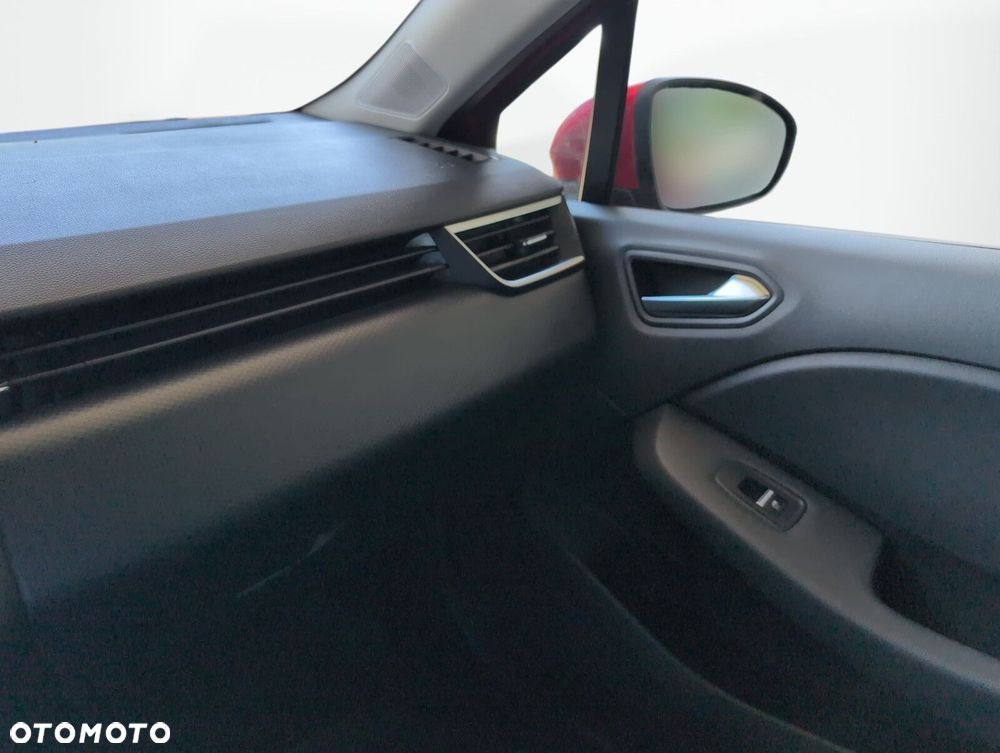 Renault Clio - 30