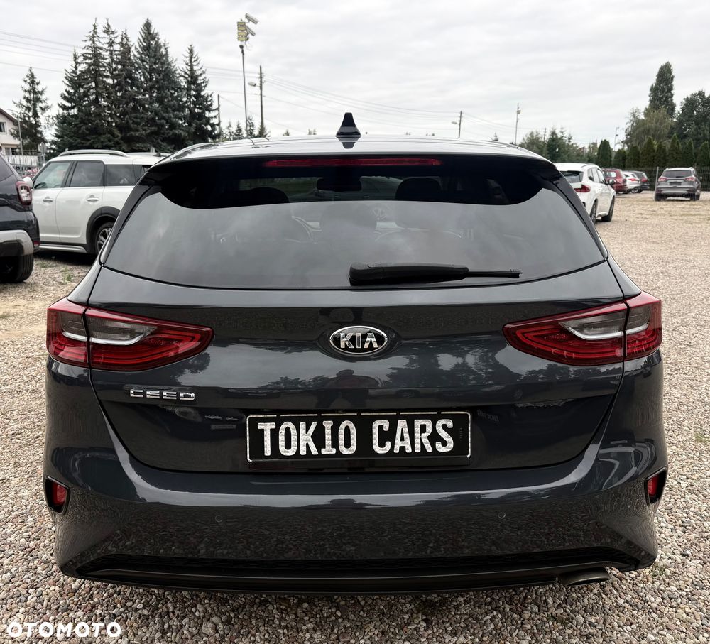 Kia Ceed - 7