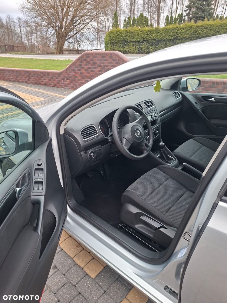 Volkswagen Golf 1.6 TDI DPF Style - 8