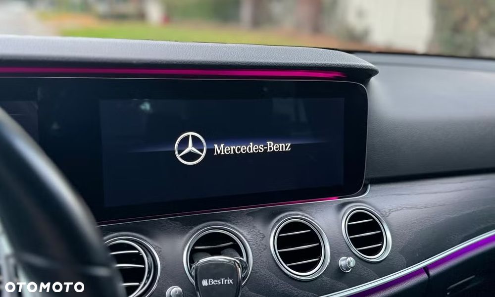 Mercedes-Benz Klasa E 450 4-Matic Exclusive - 12